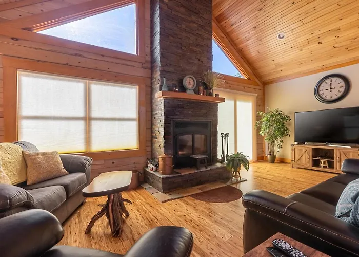 4br Log Fireplace, Bar & Game Holiday home
