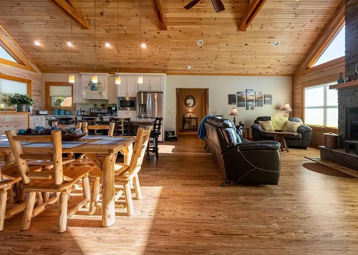 4br Log Fireplace, Bar & Game * Makanda